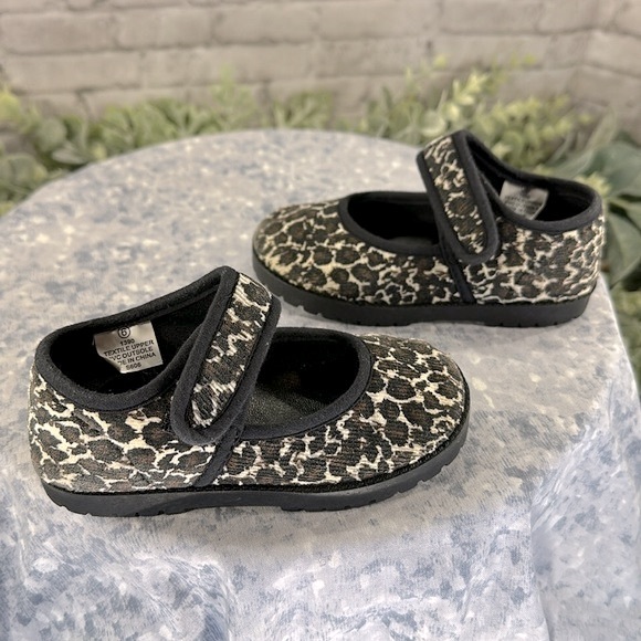 Pitter Patter Leopard Print Round Toe Mary Jane Fashion Casuals Girls 6M✨NWOT✨ - Picture 5 of 9